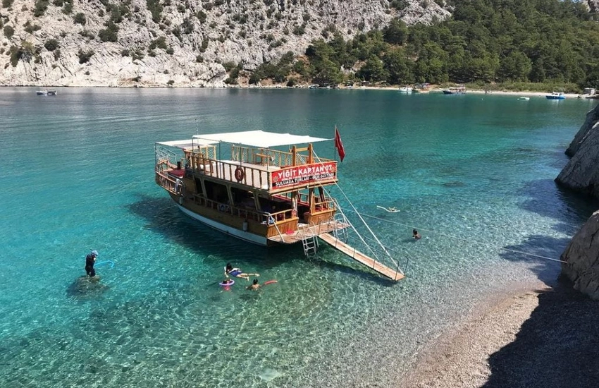 Boat tour to Adrasan Suluada island with turquoise water