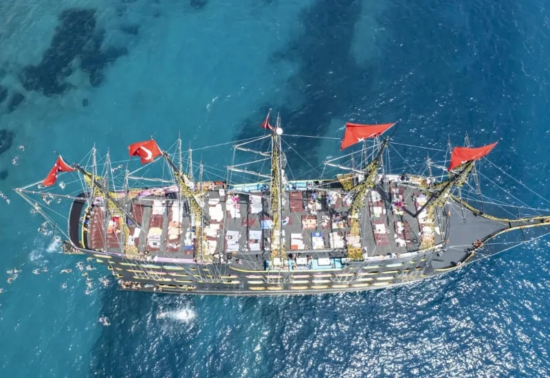 Legend Big Kral Piratenschiff