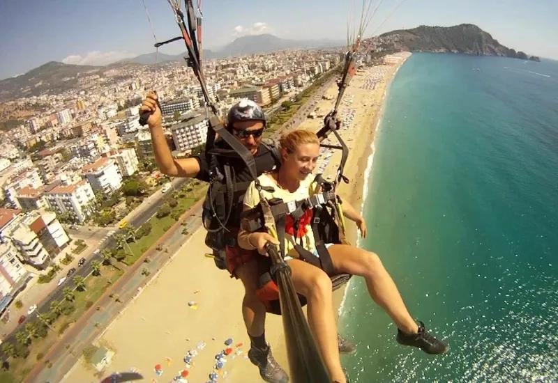 Paragliding über Alanya