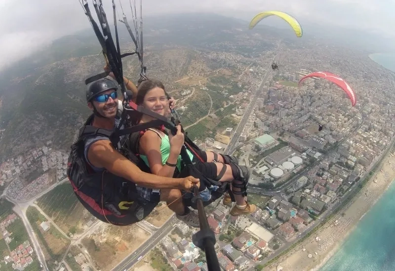 Paragliding über Alanya
