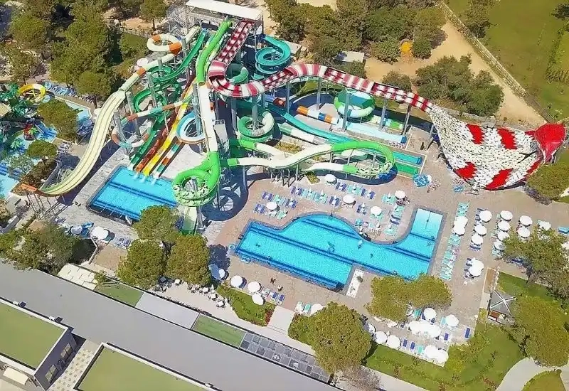 Aqua Joy Wasserpark Abenteuer